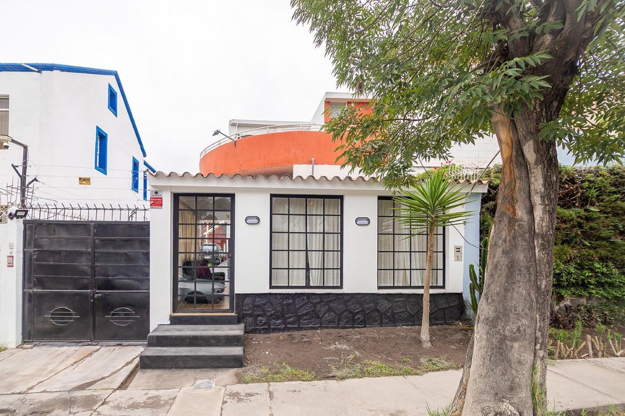 Ayenda Posada De Touluse Arequipa Exteriör bild